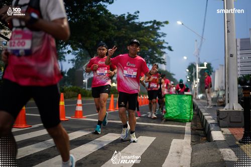 Race photo from Smartfren Run 2025 