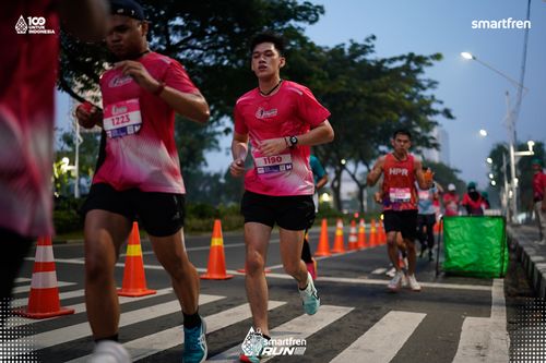 Race photo from Smartfren Run 2025 
