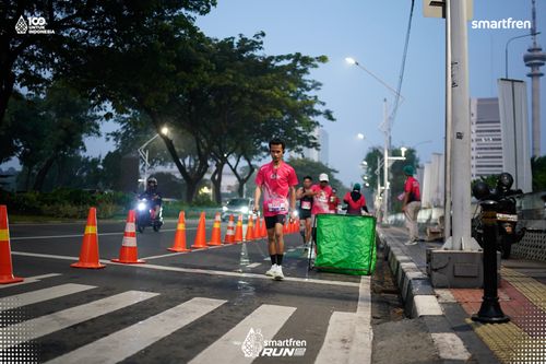 Race photo from Smartfren Run 2025 