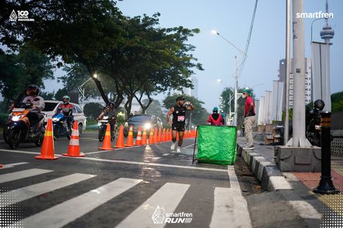 Race photo from Smartfren Run 2025 
