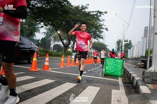 Race photo from Smartfren Run 2025 