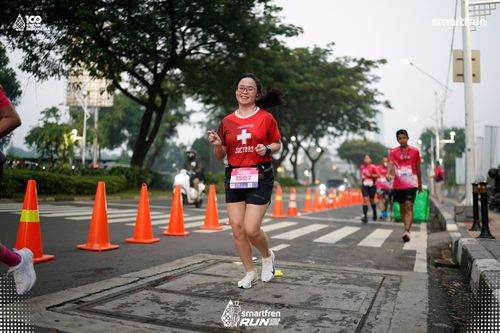 Race photo from Smartfren Run 2025 