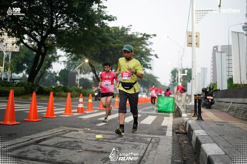Race photo from Smartfren Run 2025 