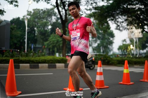 Race photo from Smartfren Run 2025 