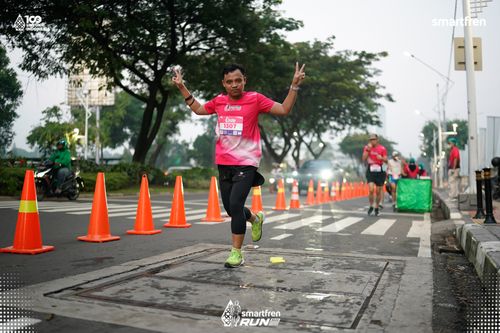 Race photo from Smartfren Run 2025 