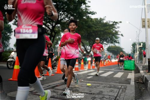 Race photo from Smartfren Run 2025 