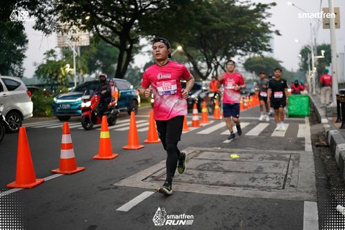 Race photo from Smartfren Run 2025 