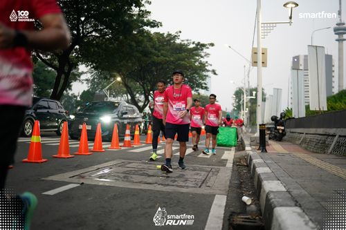 Race photo from Smartfren Run 2025 