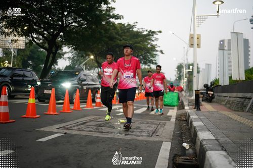 Race photo from Smartfren Run 2025 