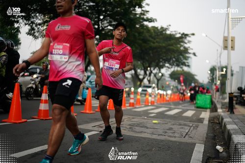 Race photo from Smartfren Run 2025 