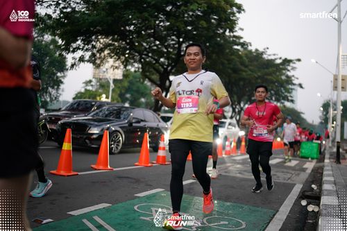 Race photo from Smartfren Run 2025 