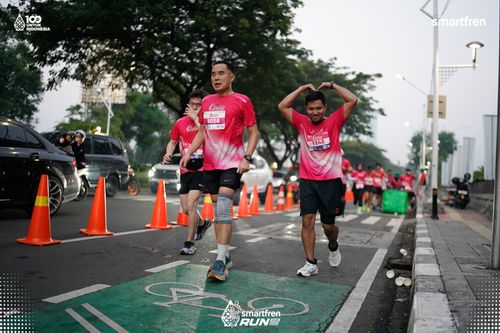 Race photo from Smartfren Run 2025 