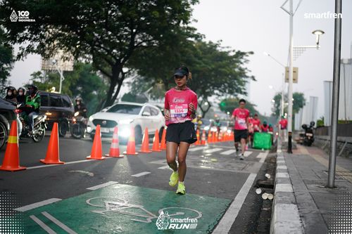 Race photo from Smartfren Run 2025 