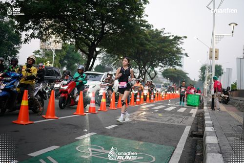 Race photo from Smartfren Run 2025 