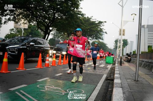 Race photo from Smartfren Run 2025 