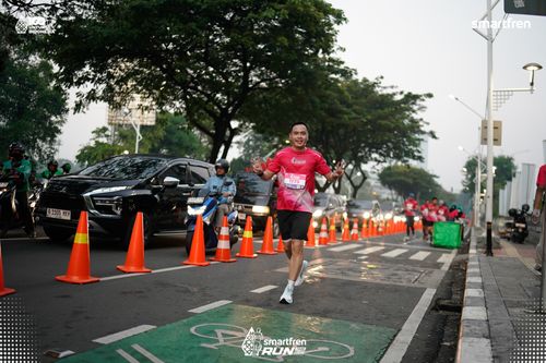 Race photo from Smartfren Run 2025 