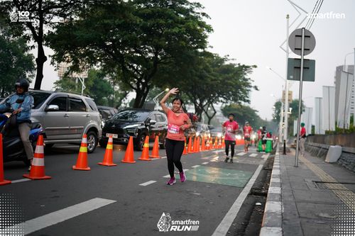 Race photo from Smartfren Run 2025 