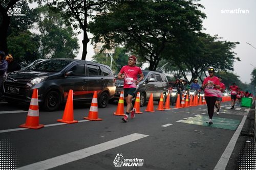 Race photo from Smartfren Run 2025 