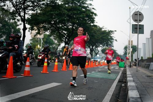 Race photo from Smartfren Run 2025 