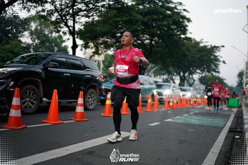 Race photo from Smartfren Run 2025 