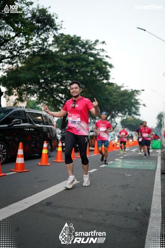 Race photo from Smartfren Run 2025 
