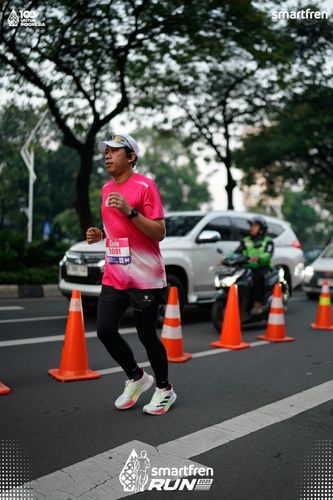 Race photo from Smartfren Run 2025 