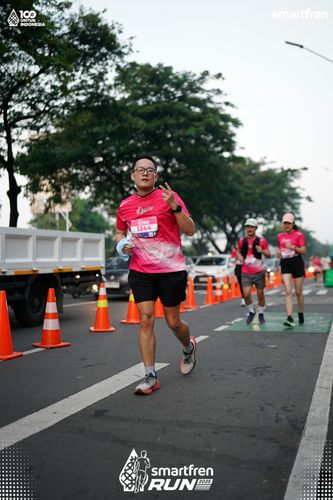 Race photo from Smartfren Run 2025 