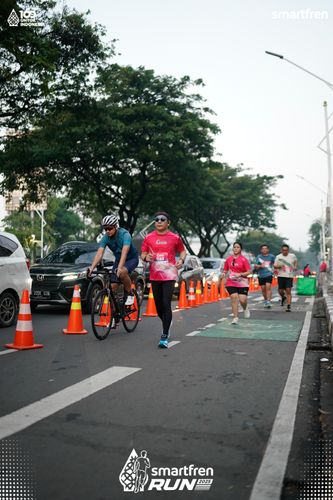 Race photo from Smartfren Run 2025 