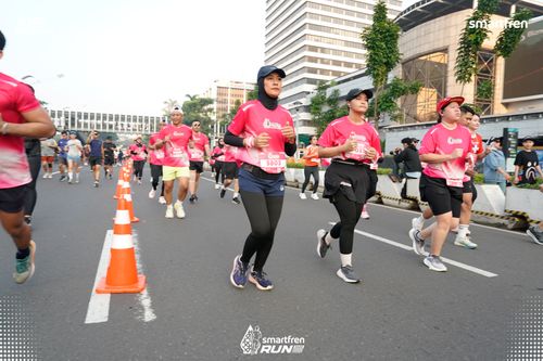 Race photo from Smartfren Run 2025 