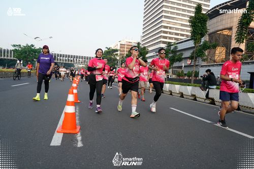 Race photo from Smartfren Run 2025 