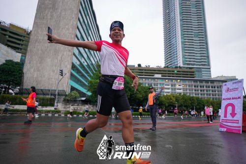 Race photo from Smartfren Run 2024