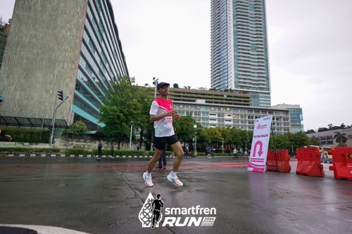 Race photo from Smartfren Run 2024