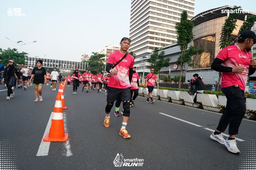 Race photo from Smartfren Run 2025 
