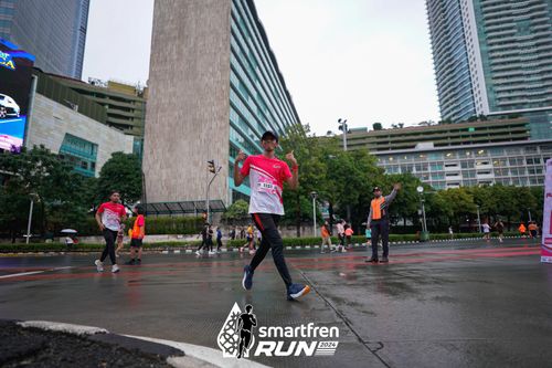 Race photo from Smartfren Run 2024