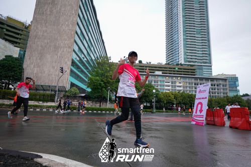Race photo from Smartfren Run 2024