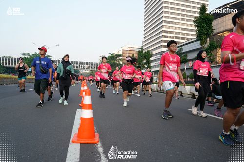 Race photo from Smartfren Run 2025 
