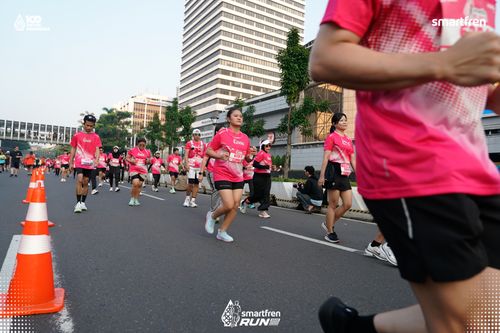 Race photo from Smartfren Run 2025 