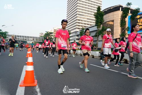 Race photo from Smartfren Run 2025 