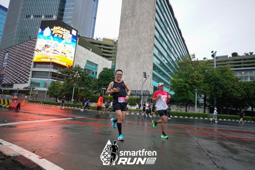 Race photo from Smartfren Run 2024