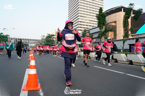Race photo from Smartfren Run 2025 