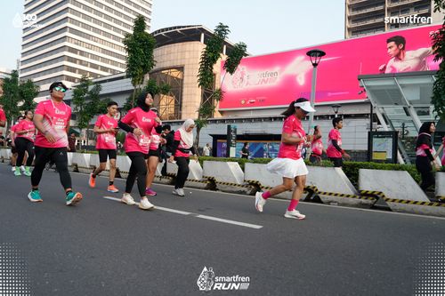 Race photo from Smartfren Run 2025 