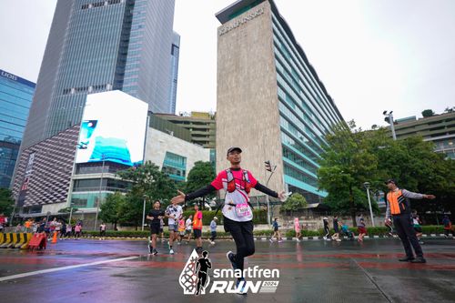 Race photo from Smartfren Run 2024