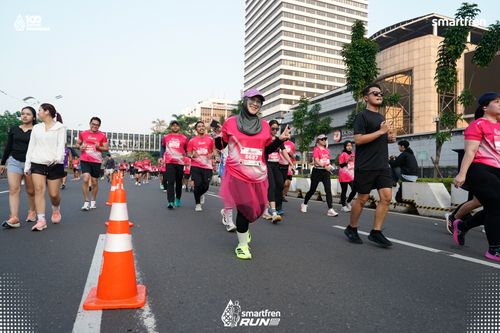 Race photo from Smartfren Run 2025 