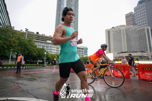Race photo from Smartfren Run 2024
