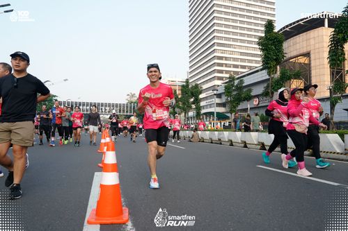 Race photo from Smartfren Run 2025 