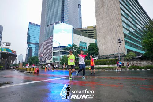 Race photo from Smartfren Run 2024