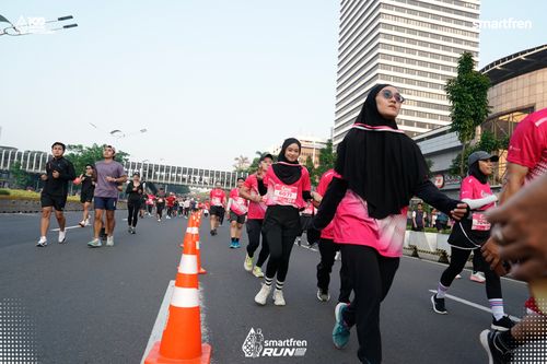 Race photo from Smartfren Run 2025 