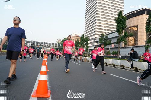 Race photo from Smartfren Run 2025 