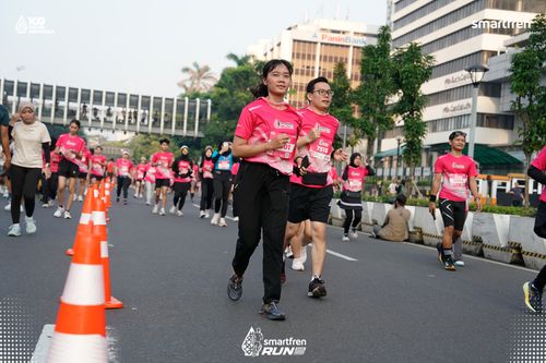 Race photo from Smartfren Run 2025 