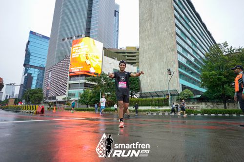 Race photo from Smartfren Run 2024
